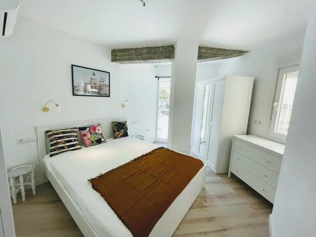 Paris Town - Torremolinos Apartment